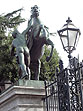 Неаполь, Укрощение коня у королевского дворца